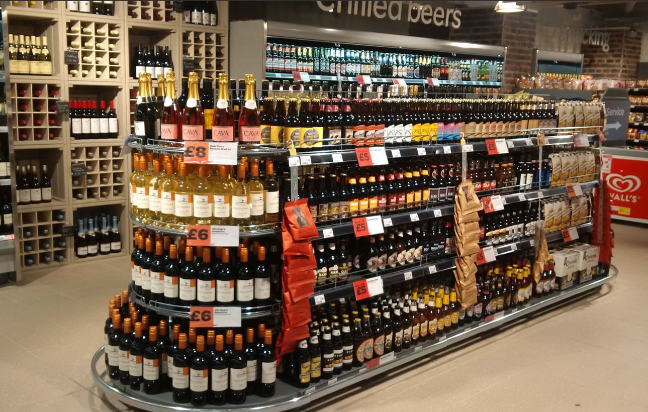 Gondole i police za vino piće boce velike nosivosti